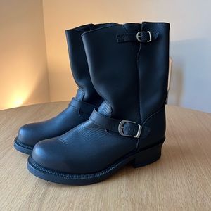 Women’s Durango Moto Boots Size 9